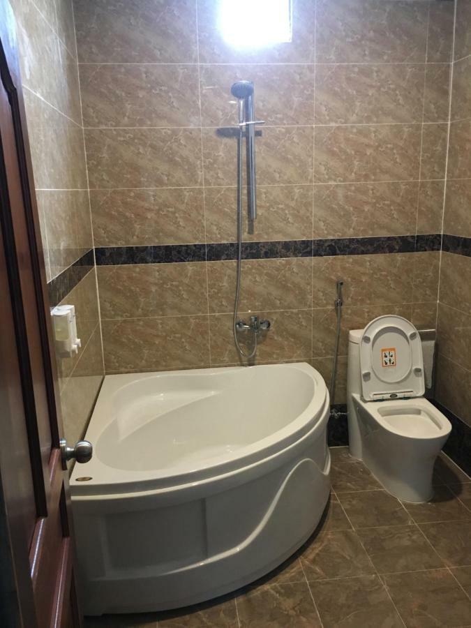 Hotel Phuong Ly Ly Ciudad Ho Chi Minh  Exterior foto